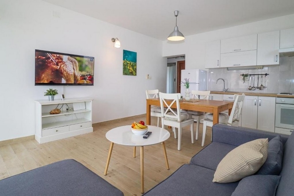 Top Šibenik Brodarica Top Šibenik Brodarica