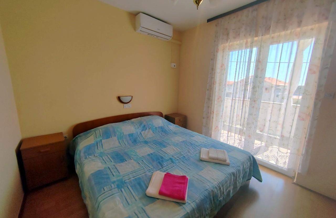 Top Rab Barbat Top Rab Barbat