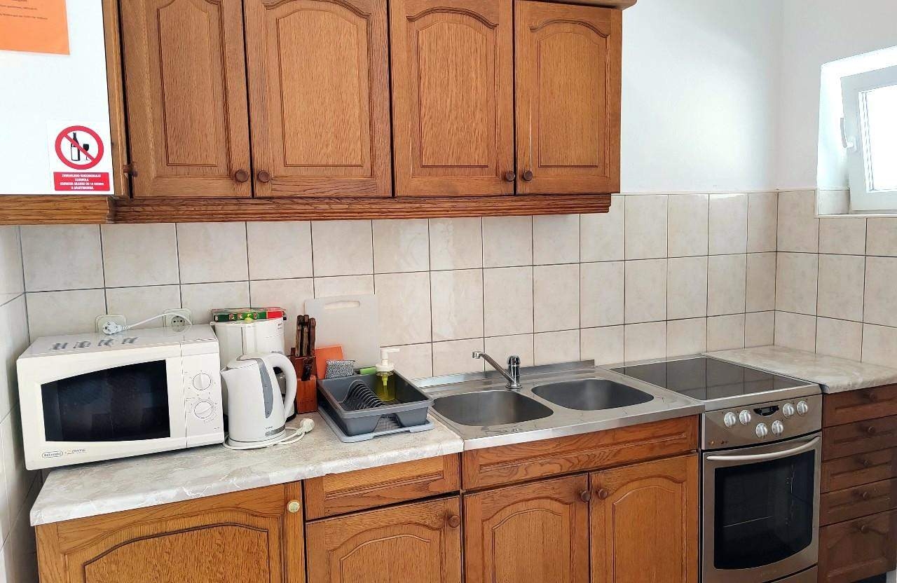 Top Rab Barbat Top Rab Barbat