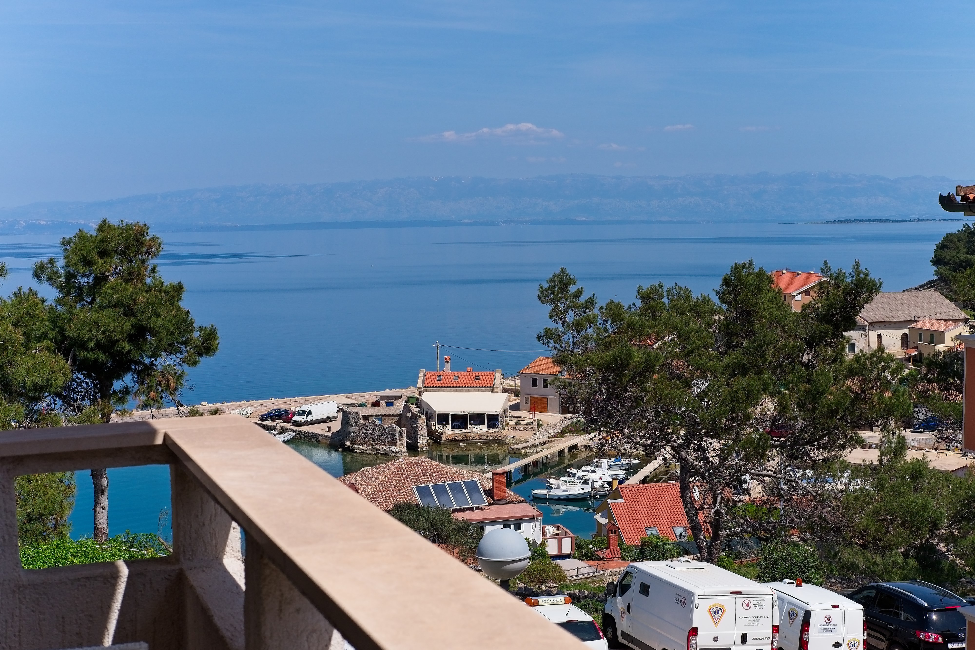 One bedroom apartment with terrace and sea view Mali Lošinj, Lošinj  A-b