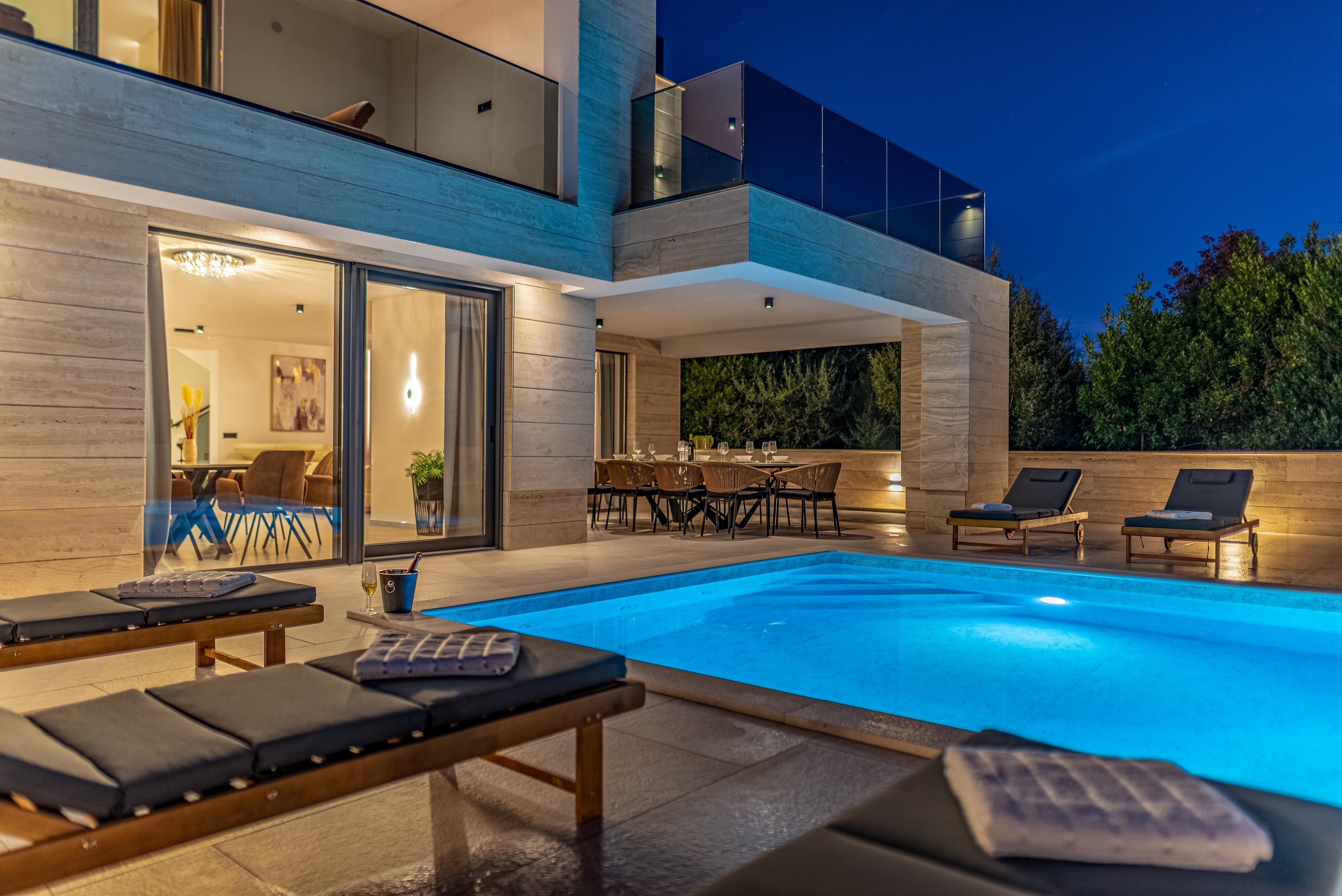 Comfortable and spacious house with terrace Zaton, Zadar (K-25050)