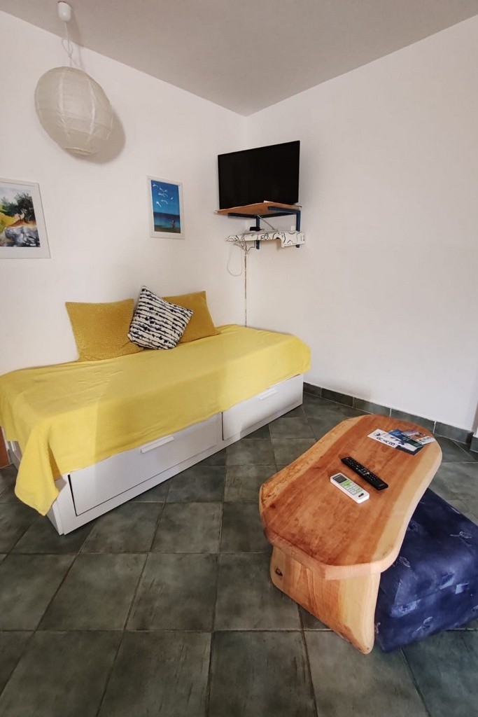 One bedroom apartment with air-conditioning Rab (A-25079-c)