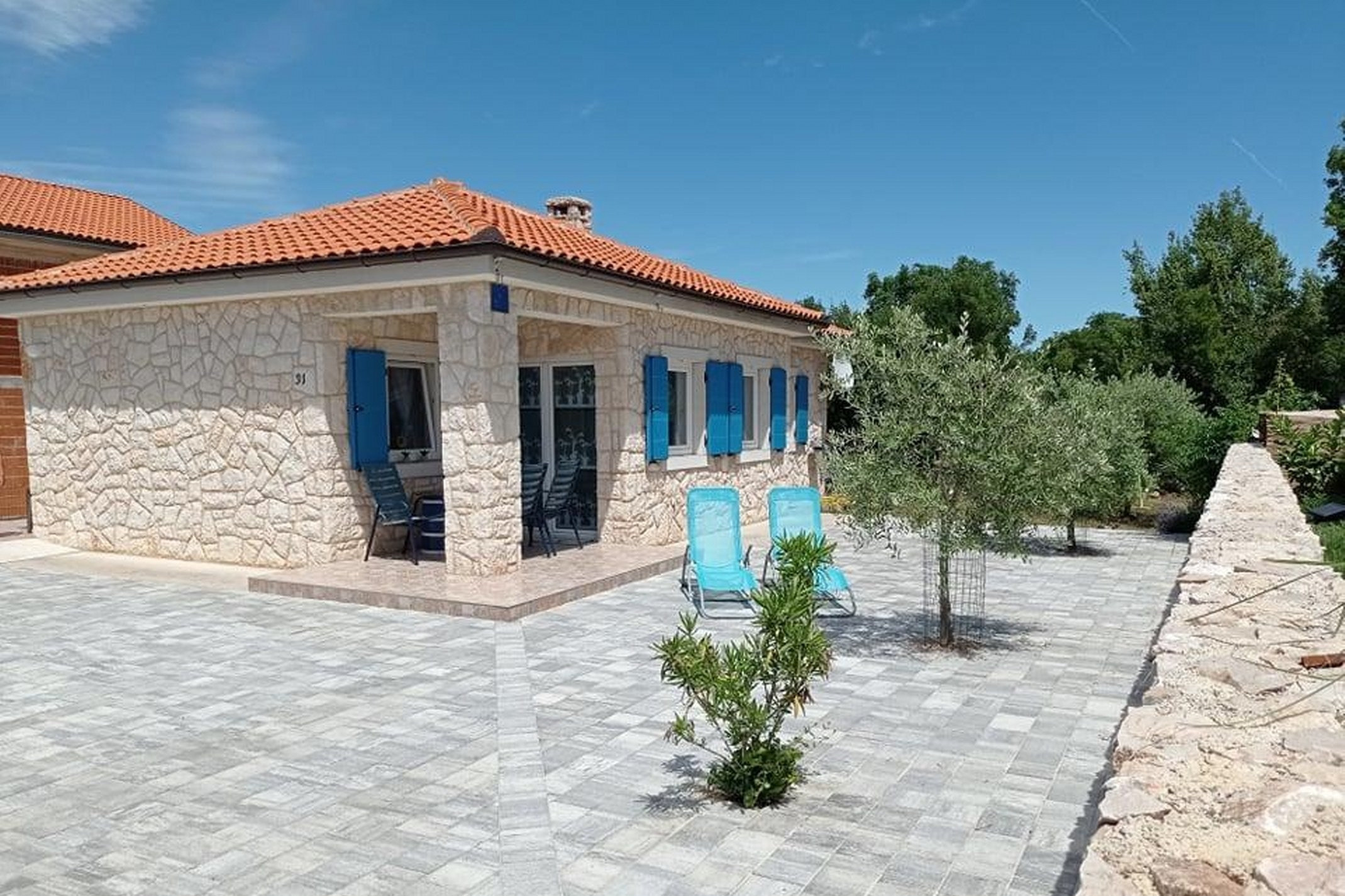Two bedroom house with terrace Malinska (Krk) (K-25084) Two bedroom house with terrace Malinska (Krk) (K-25084)