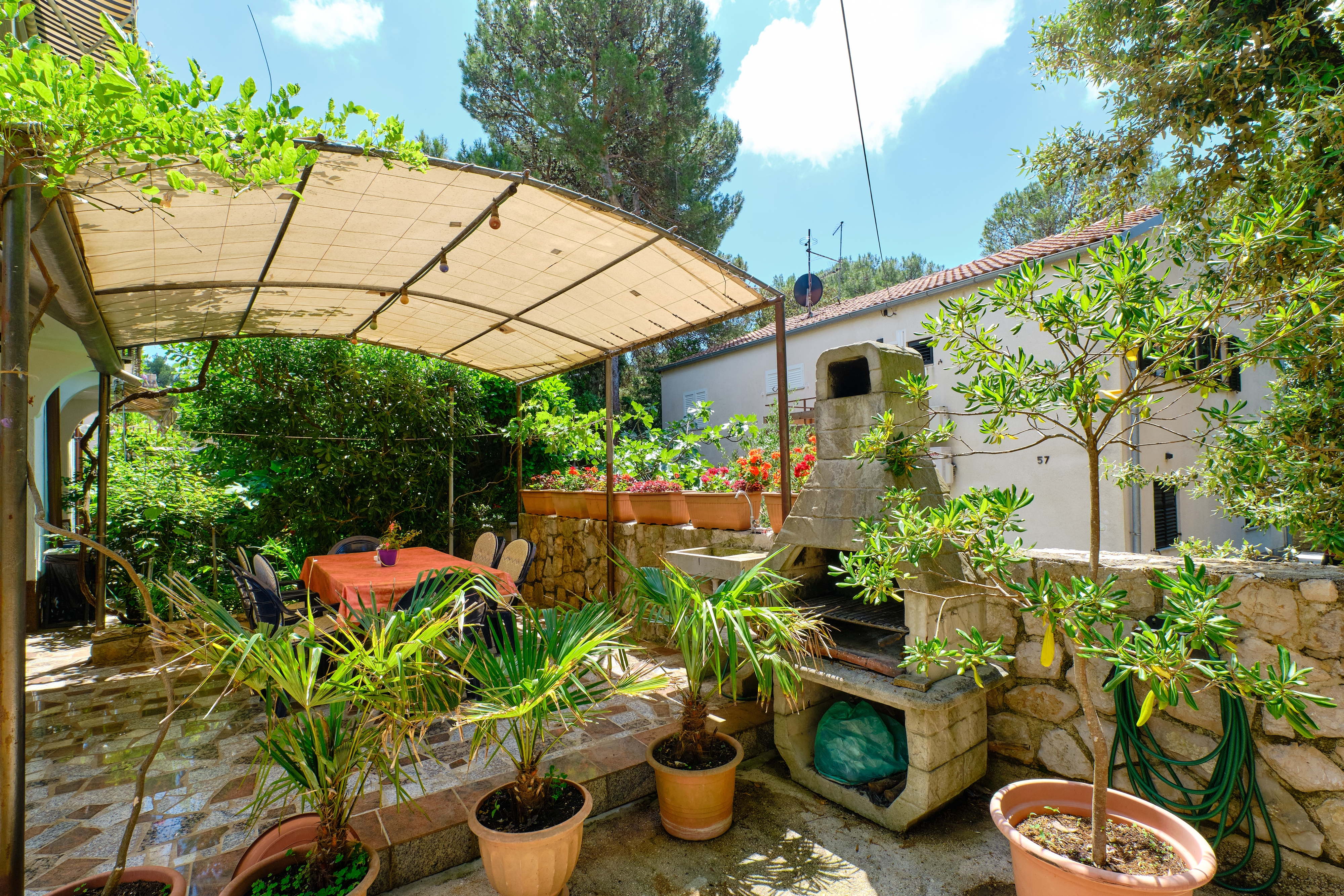 Two bedroom apartment with terrace Artatore, Lošinj  A-a