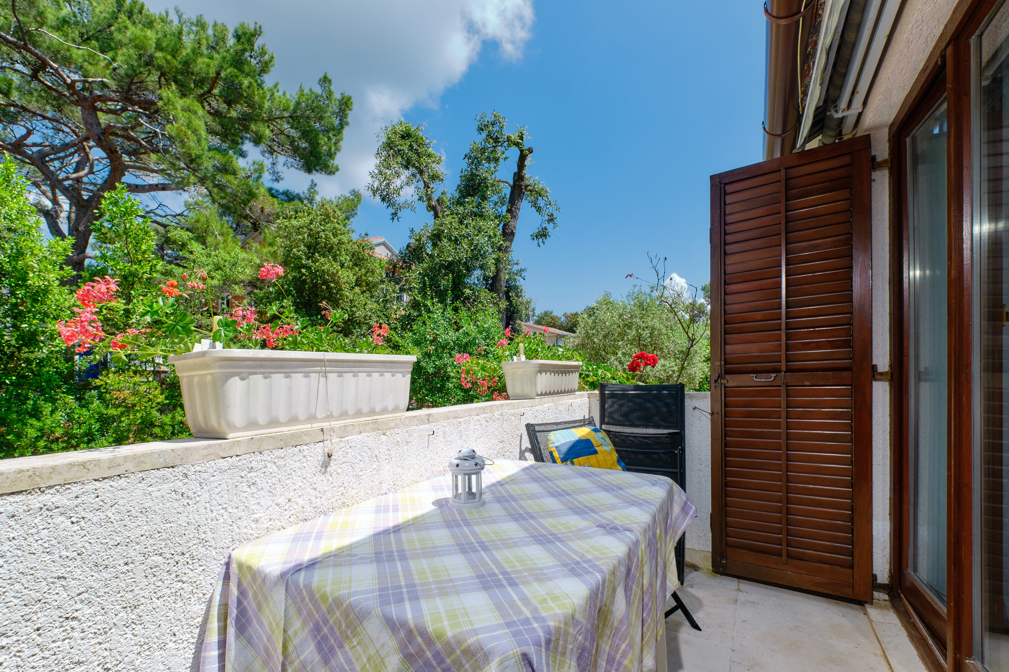 Two bedroom apartment with balcony Artatore, Lošinj  A-d