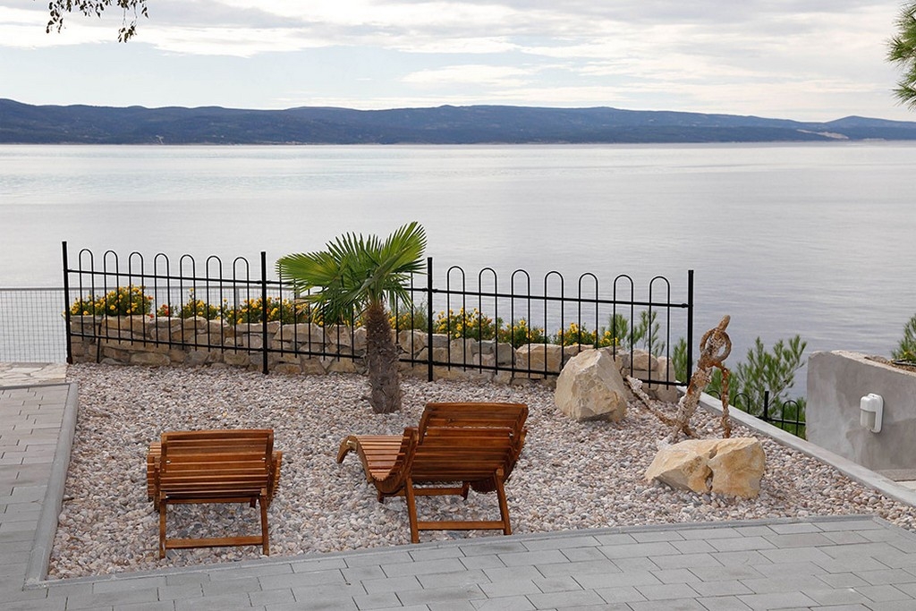 One bedroom apartment with terrace and sea view Brela, Makarska (A-25110-a)