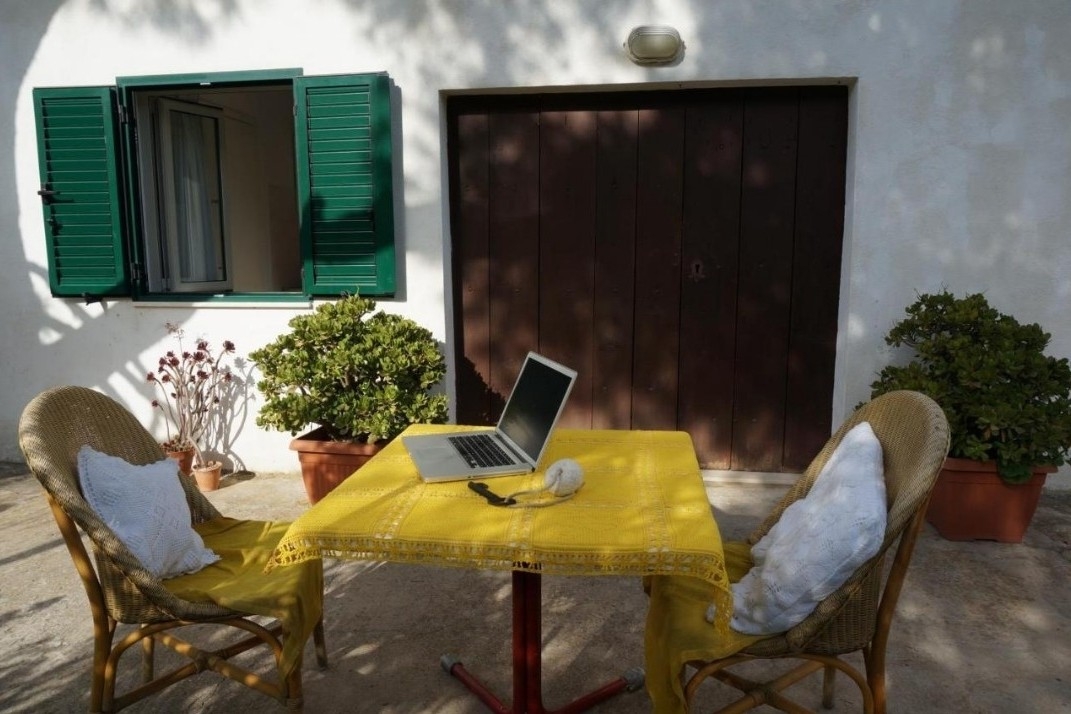 Studio flat near beach Cove Stiniva (Brusje), Hvar (AS-25122-a) Studio flat near beach Cove Stiniva (Brusje), Hvar (AS-25122-a)