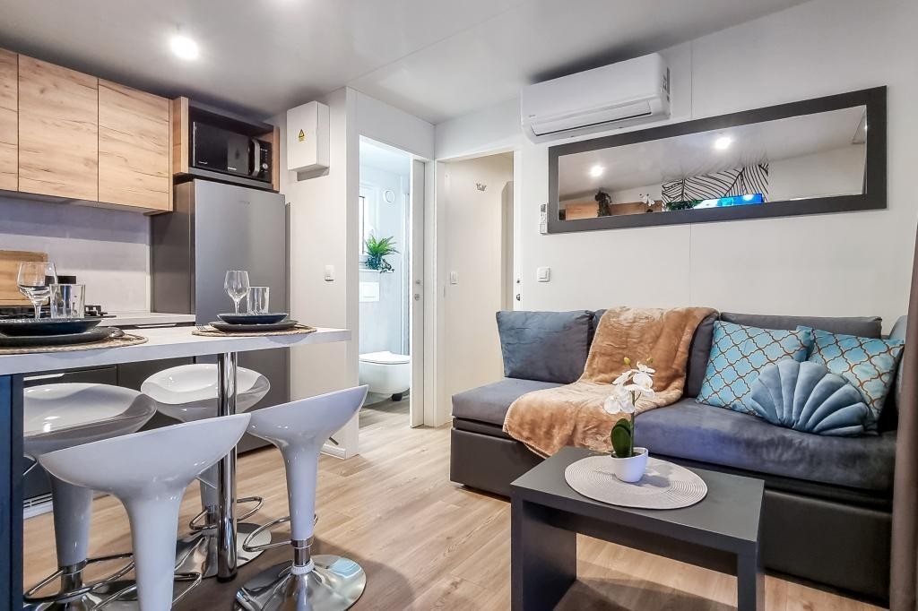 Two bedroom apartment with terrace Biograd na Moru, Biograd (A-25131-a) Two bedroom apartment with terrace Biograd na Moru, Biograd (A-25131-a)