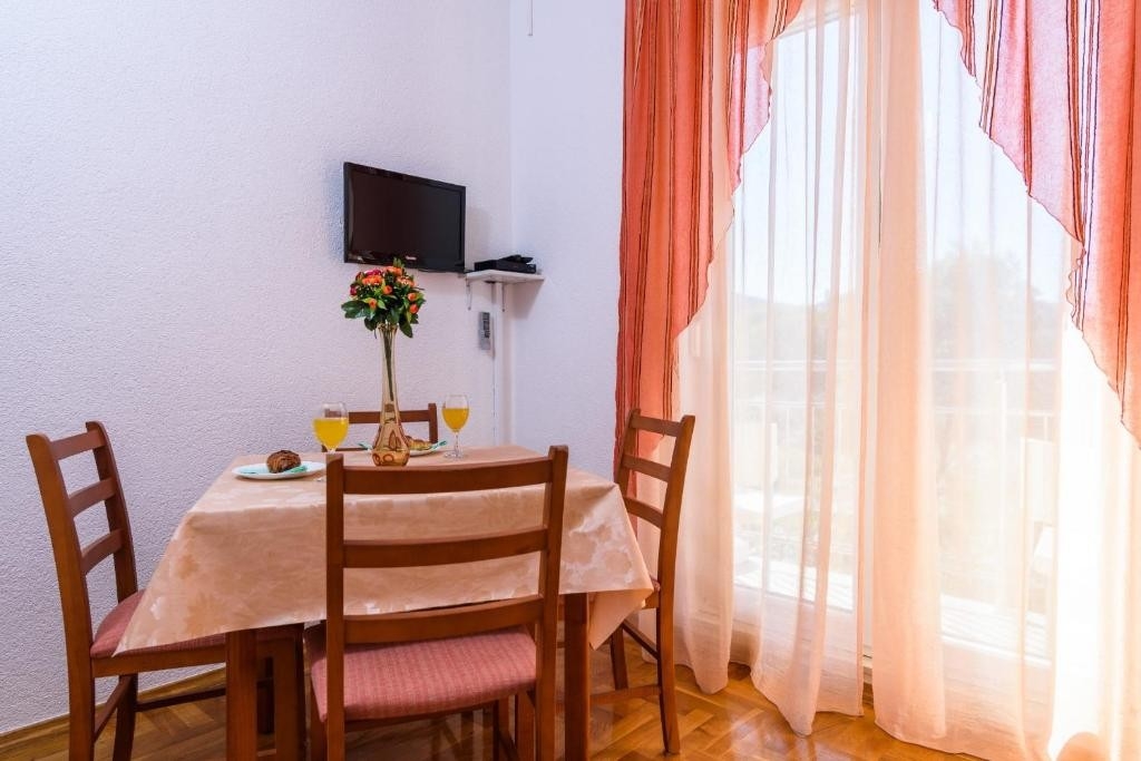 Top Trogir Marina Top Trogir Marina