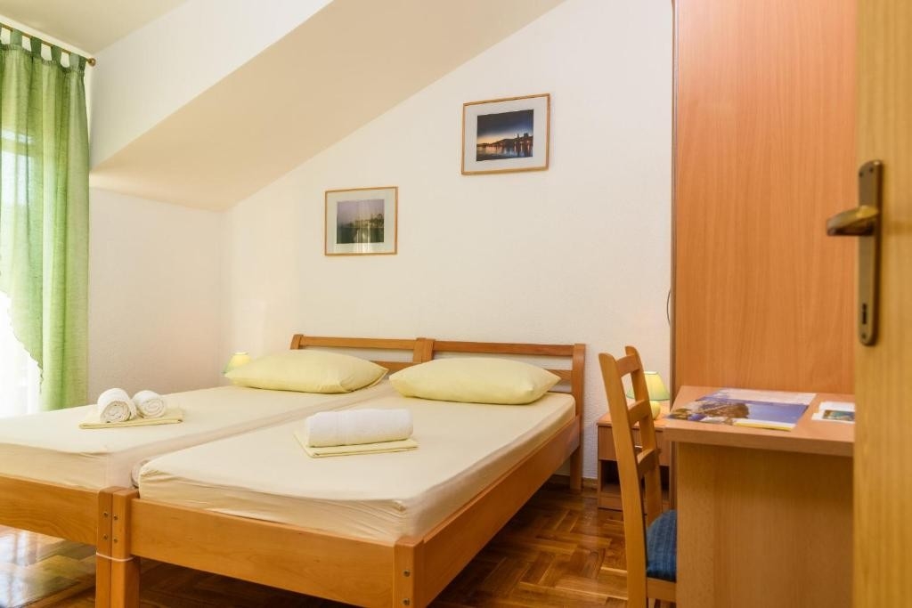 Top Trogir Marina Top Trogir Marina