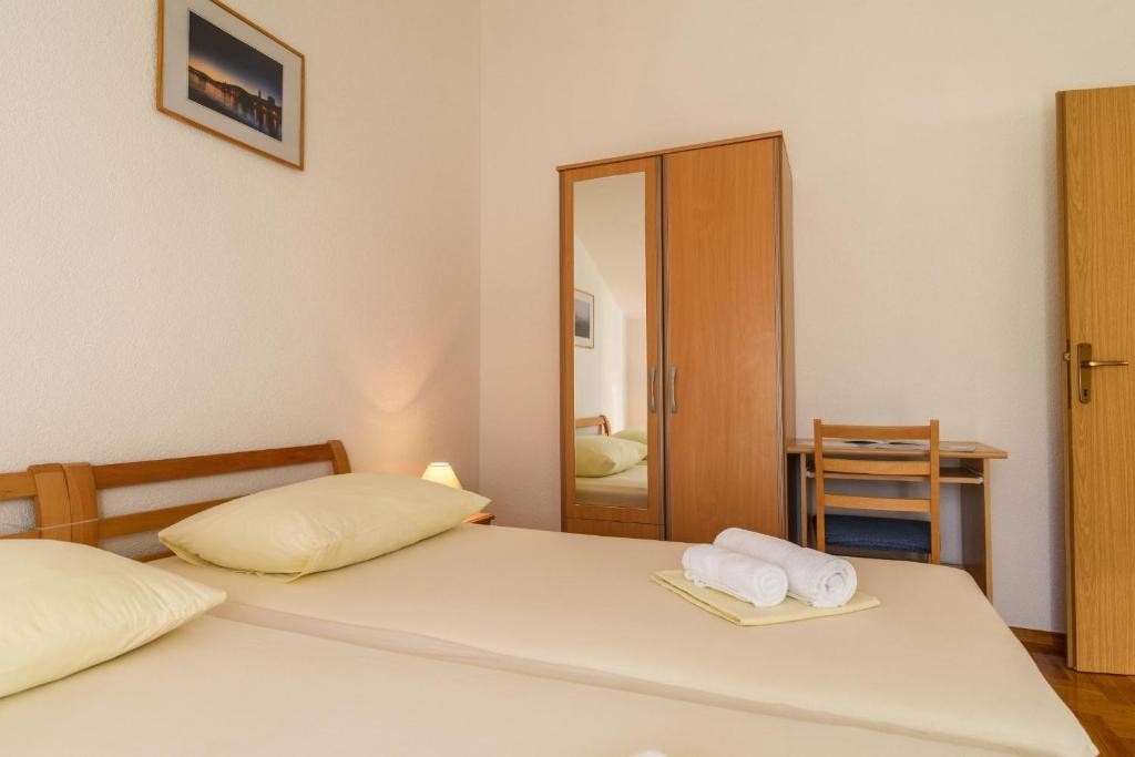 Top Trogir Marina Top Trogir Marina