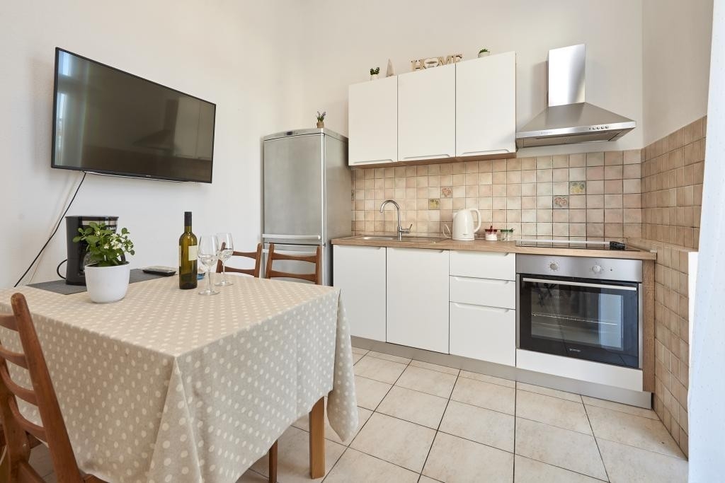 One bedroom apartment with terrace Slatine (Čiovo) (A-25145-a) One bedroom apartment with terrace Slatine (Čiovo) (A-25145-a)