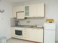 Loznati, Kitchen in the apartment, air condition available, (pet friendly) and WiFi.