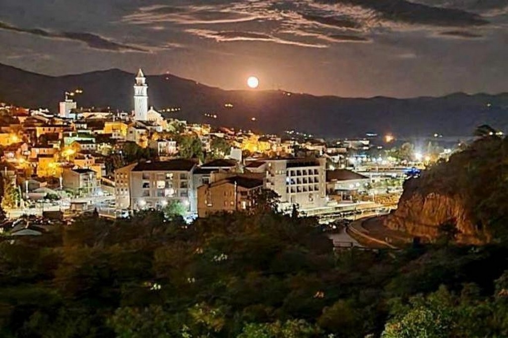 Two bedroom apartment with balcony Novi Vinodolski (A-25152-a) Two bedroom apartment with balcony Novi Vinodolski (A-25152-a)