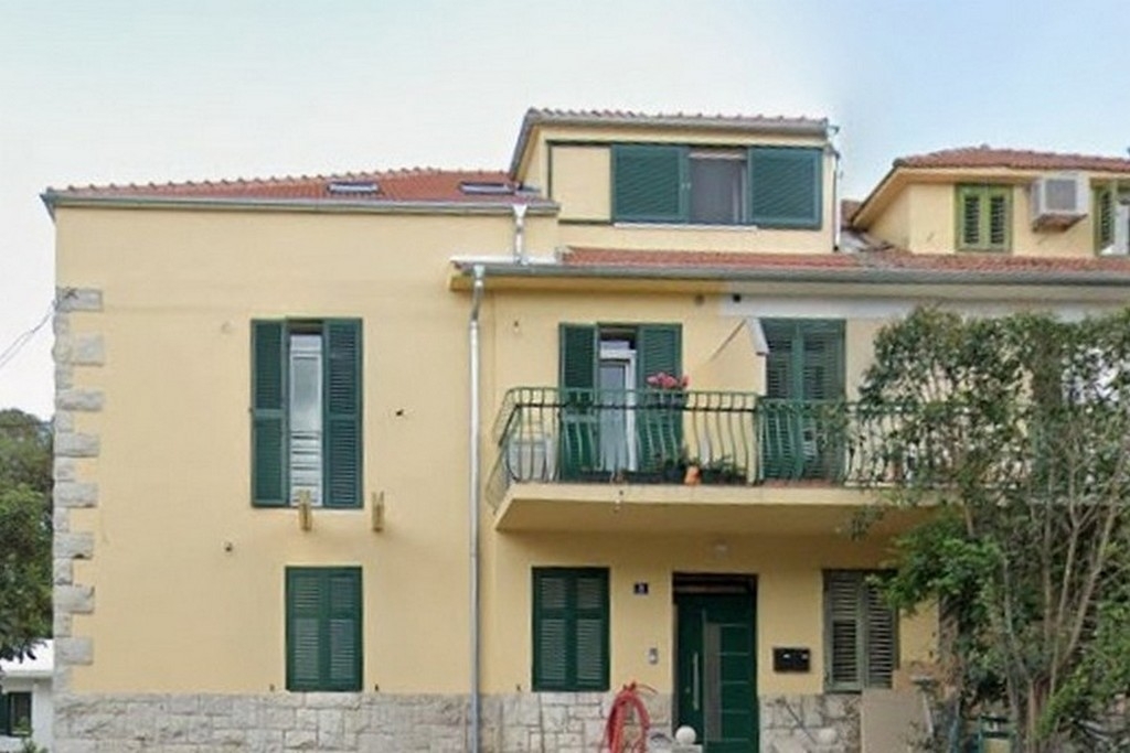 One bedroom apartment with air-conditioning Split (A-25153-a) One bedroom apartment with air-conditioning Split (A-25153-a)