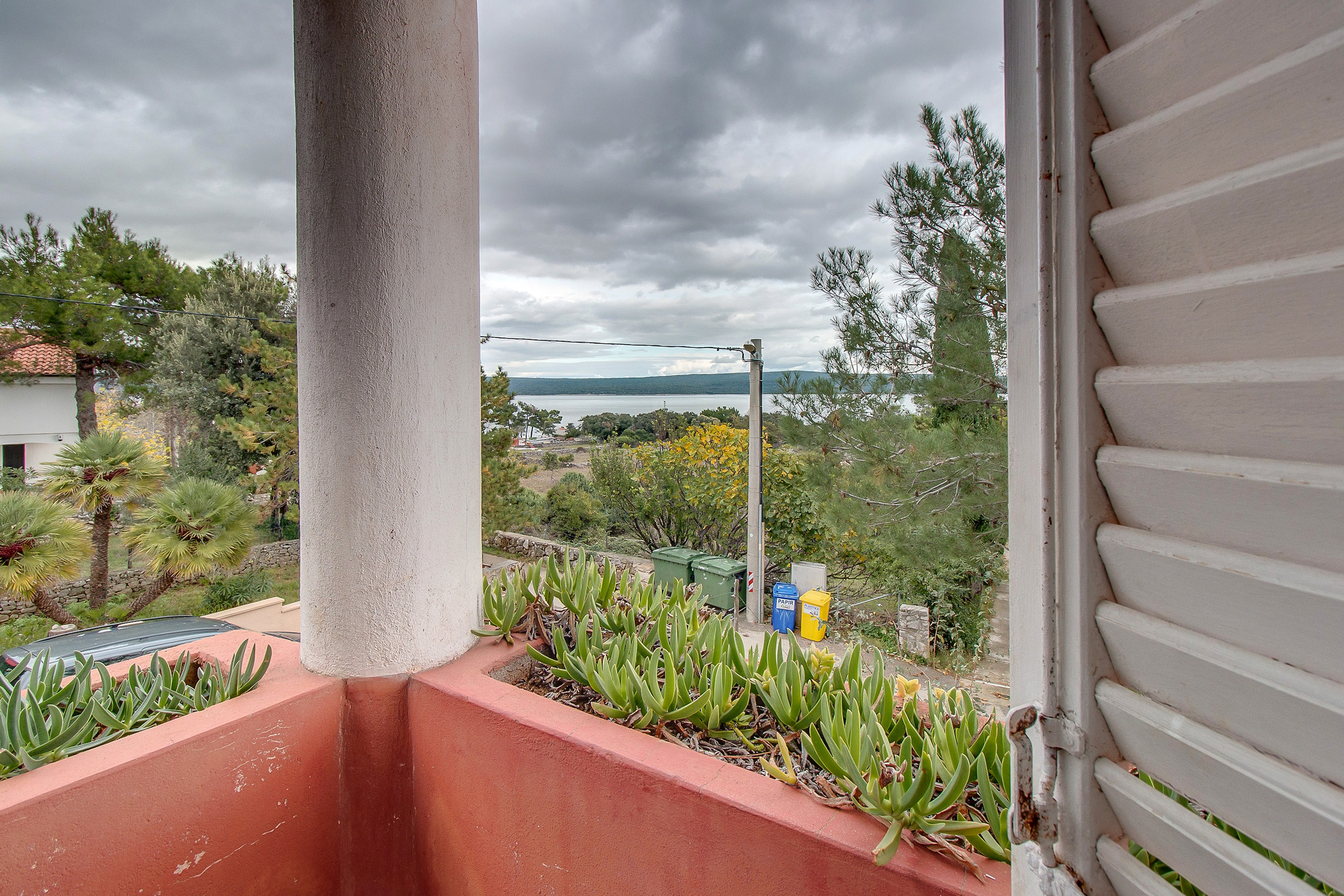 One bedroom apartment with terrace and sea view Nerezine, Lošinj  A-a