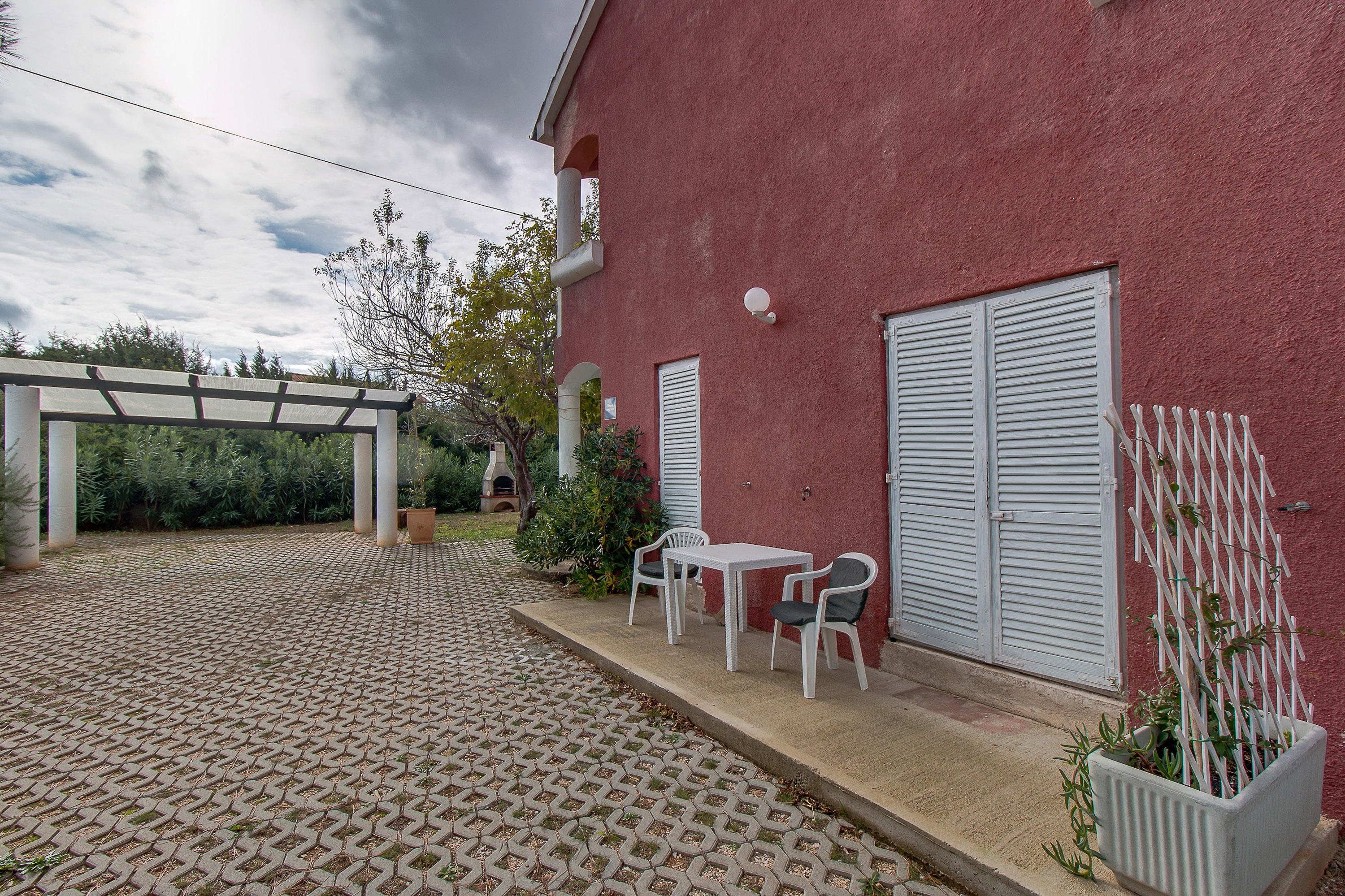 Two bedroom apartment with terrace Nerezine, Lošinj  A-b