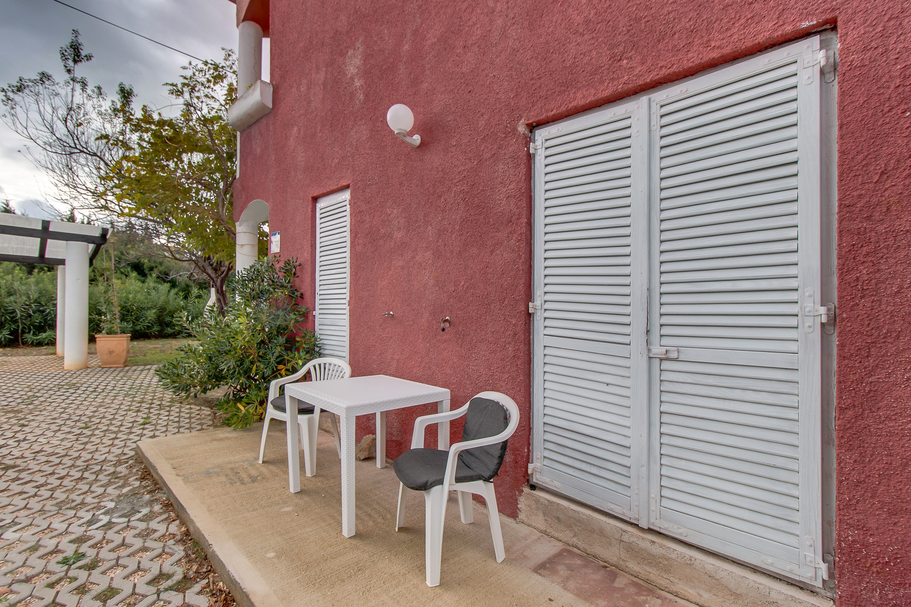 Two bedroom apartment with terrace Nerezine, Lošinj  A-b
