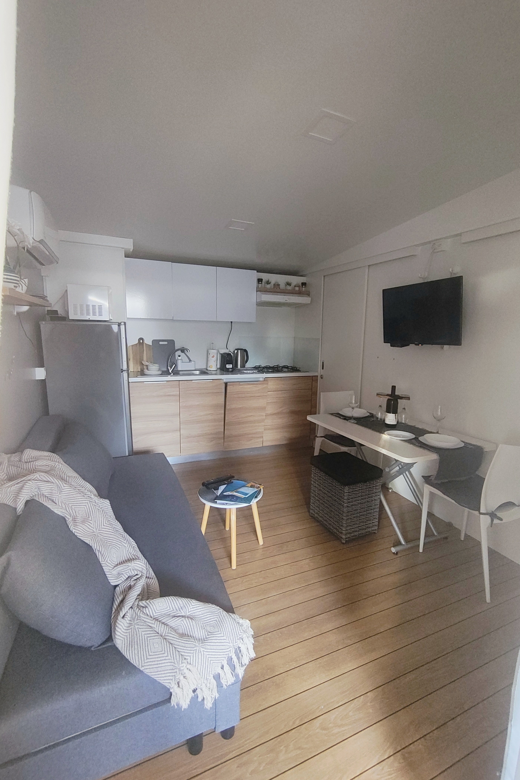 Two bedroom apartment with terrace Biograd na Moru, Biograd (A-25163-a) Two bedroom apartment with terrace Biograd na Moru, Biograd (A-25163-a)