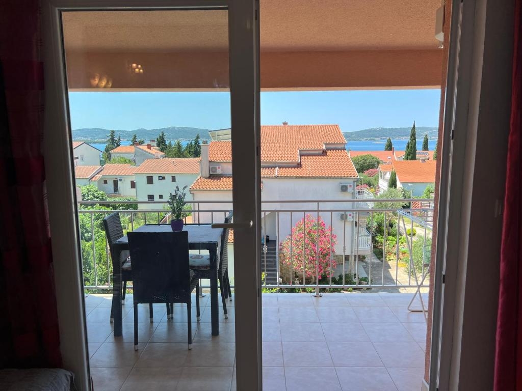 Top Biograd Sveti Filip i Jakov Top Biograd Sveti Filip i Jakov