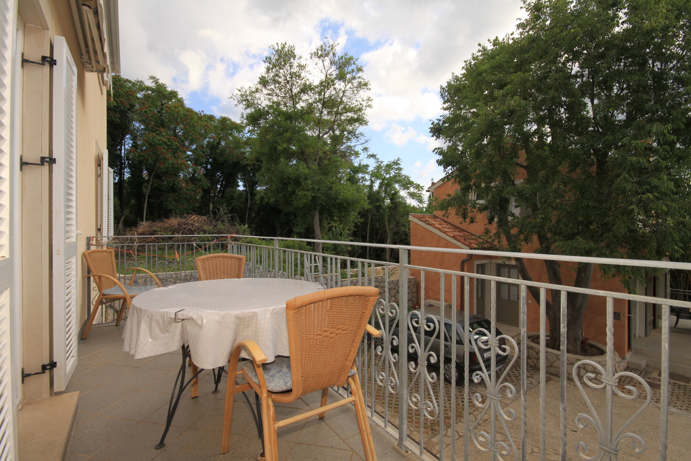 One bedroom apartment with balcony and sea view Nerezine, Lošinj  A-a