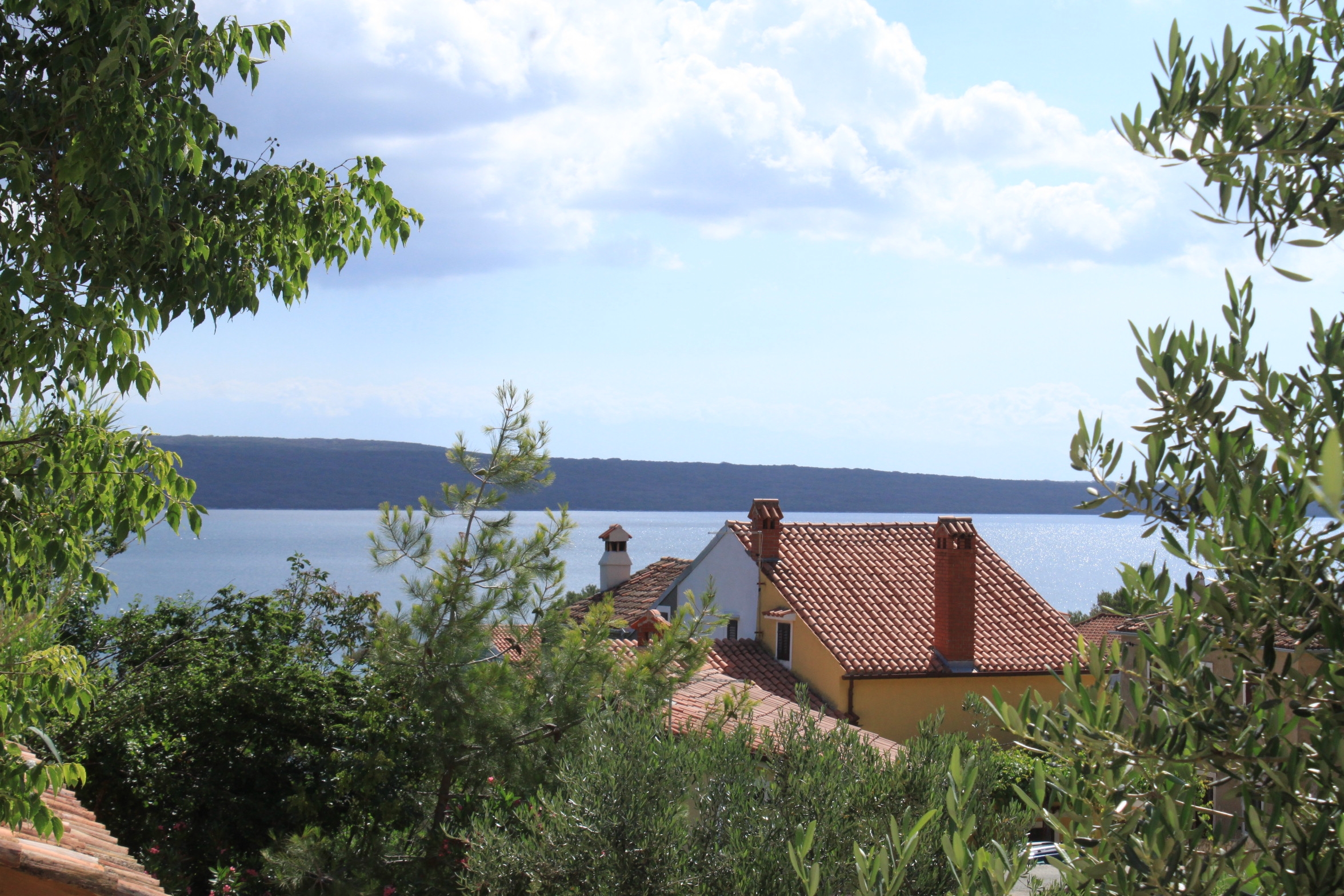 One bedroom apartment with balcony and sea view Nerezine, Lošinj  A-a