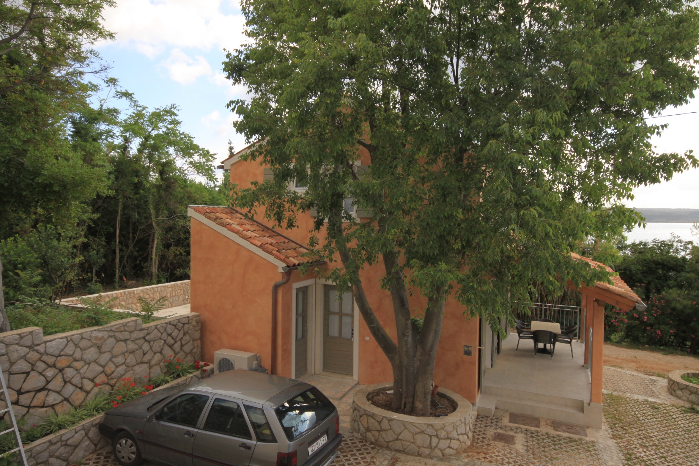 One bedroom apartment with balcony and sea view Nerezine, Lošinj  A-a
