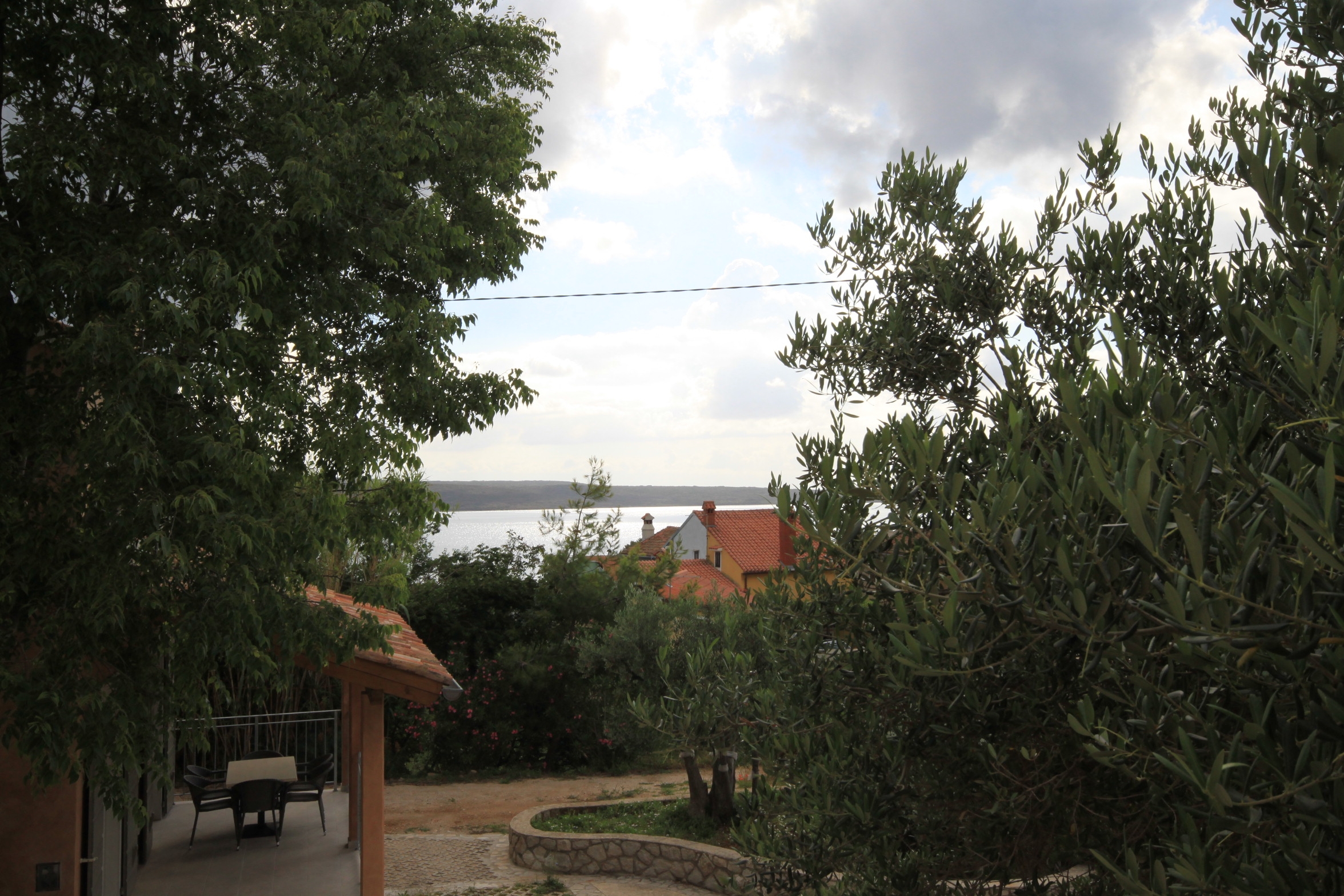 One bedroom apartment with balcony and sea view Nerezine, Lošinj  A-a
