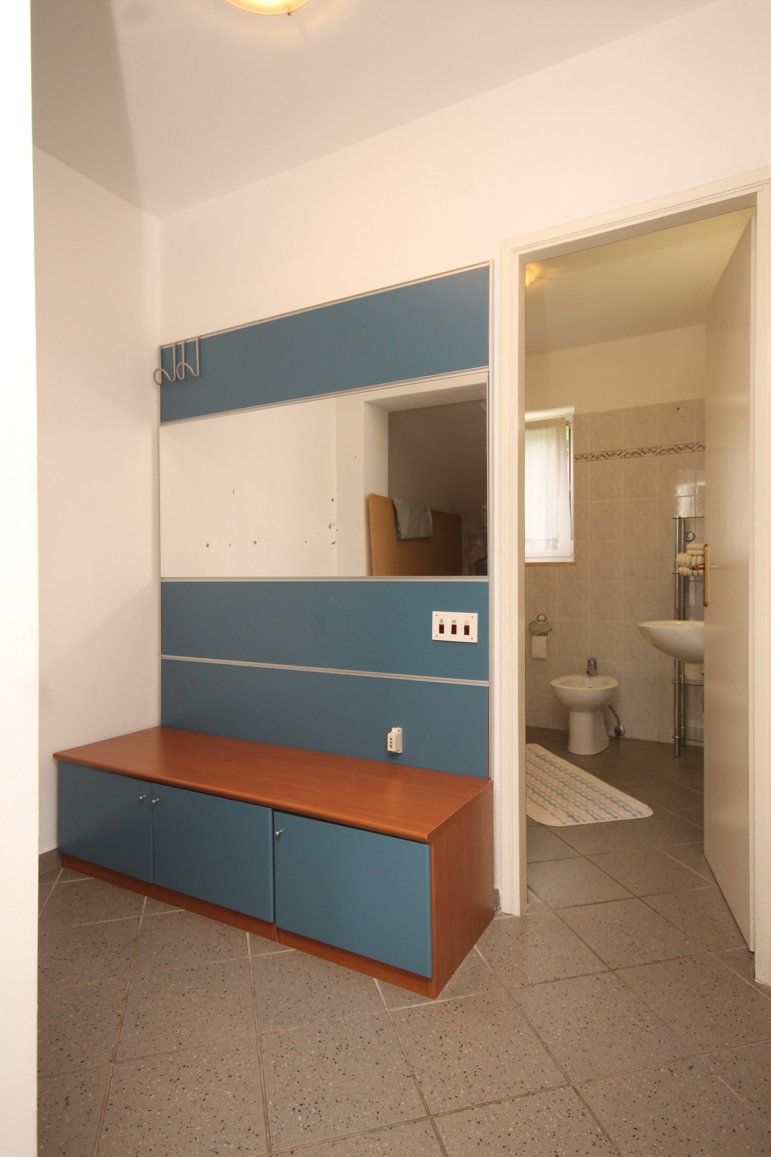 One bedroom apartment with balcony and sea view Nerezine, Lošinj  A-a