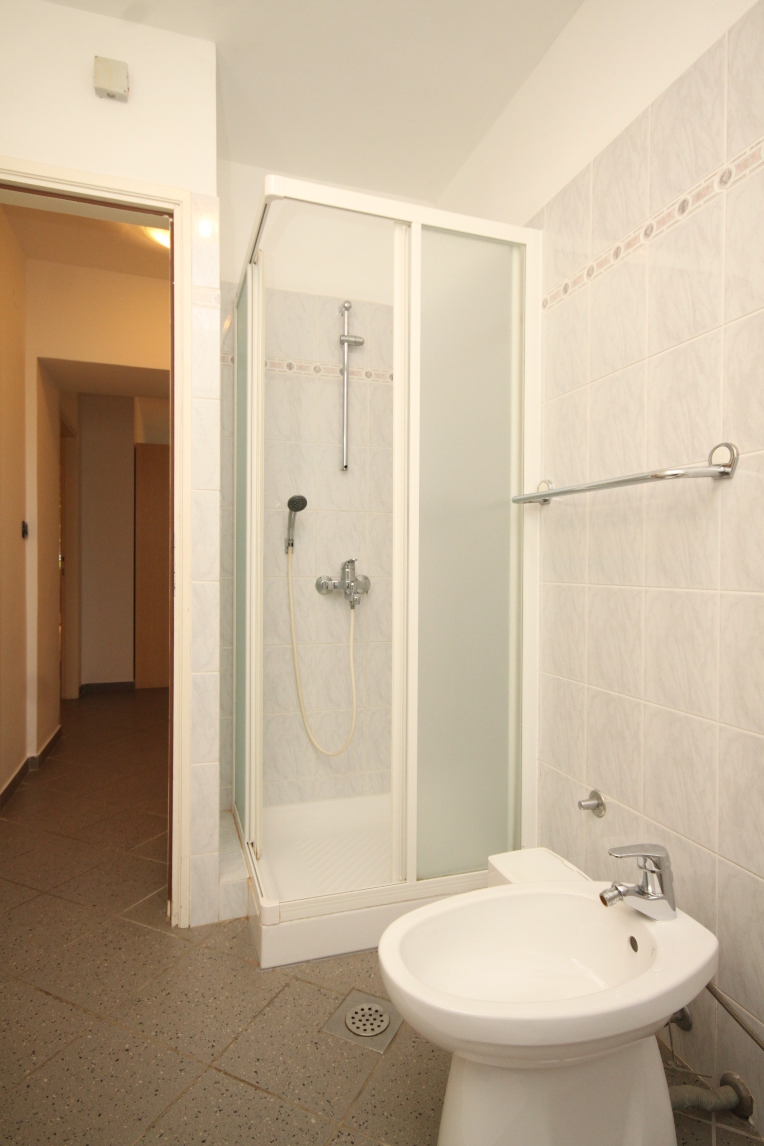 Two bedroom apartment with terrace Nerezine, Lošinj  A-b
