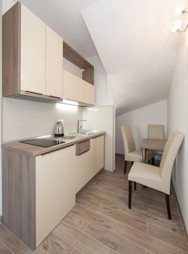 Studio flat with balcony and sea view Tučepi (Makarska) (AS-25180-a)