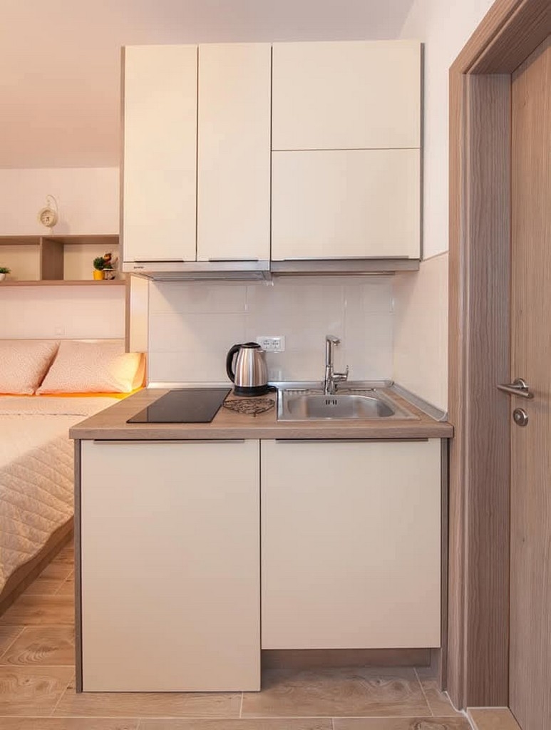 Studio flat with balcony and sea view Tučepi (Makarska) (AS-25180-d) Studio flat with balcony and sea view Tučepi (Makarska) (AS-25180-d)