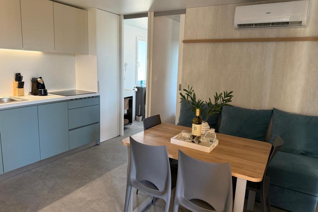 Two bedroom apartment with terrace and sea view Biograd na Moru, Biograd (A-25181-a)