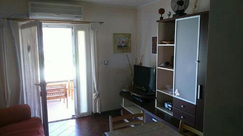 Two bedroom apartment with terrace Ist (A-25182-a)