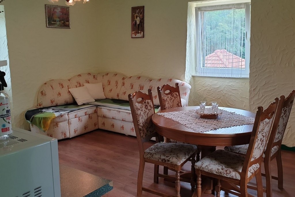 One bedroom house with terrace Otočac, Velebit (K-25186)