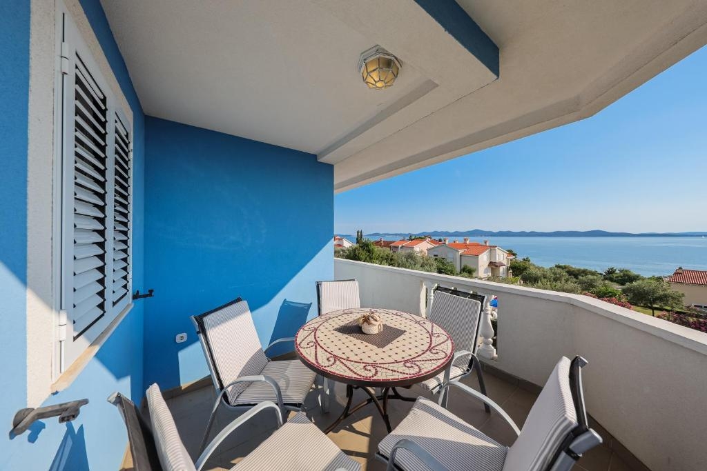 Two bedroom apartment with terrace and sea view Kožino, Zadar (A-25190-b) Two bedroom apartment with terrace and sea view Kožino, Zadar (A-25190-b)