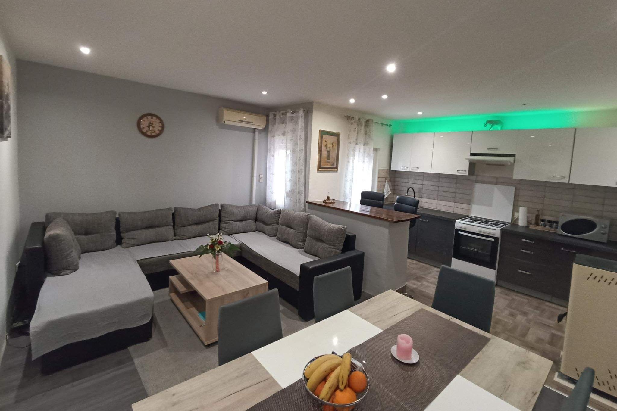 One bedroom apartment with terrace Valbandon (Fažana) (A-25203-a) One bedroom apartment with terrace Valbandon (Fažana) (A-25203-a)