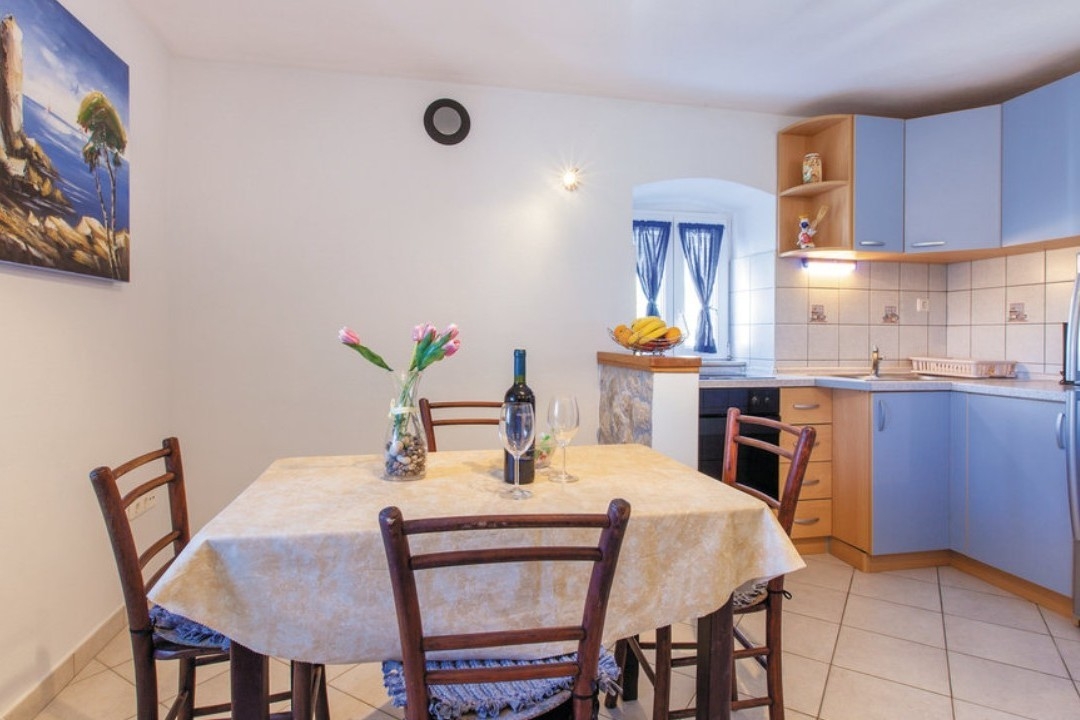 Top Omiš Nemira Top Omiš Nemira