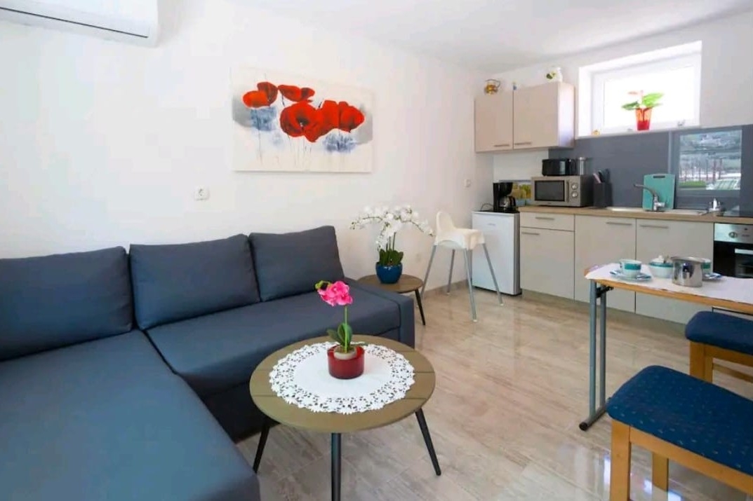 Three bedroom apartment with terrace Rastovac (Zagora) (A-25213-a) Three bedroom apartment with terrace Rastovac (Zagora) (A-25213-a)