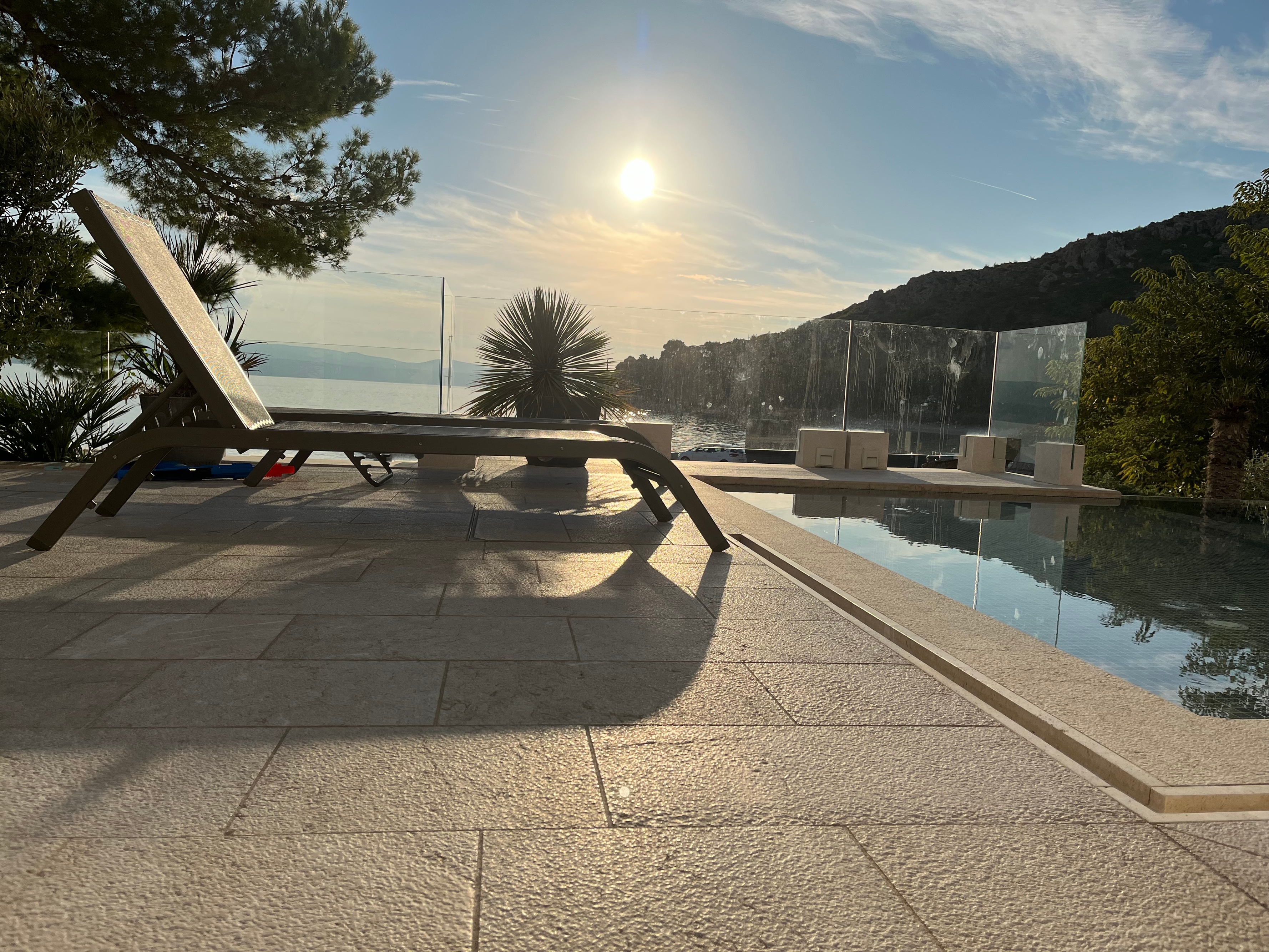 Two bedroom apartment near beach Medići, Omiš (A-25214-d)