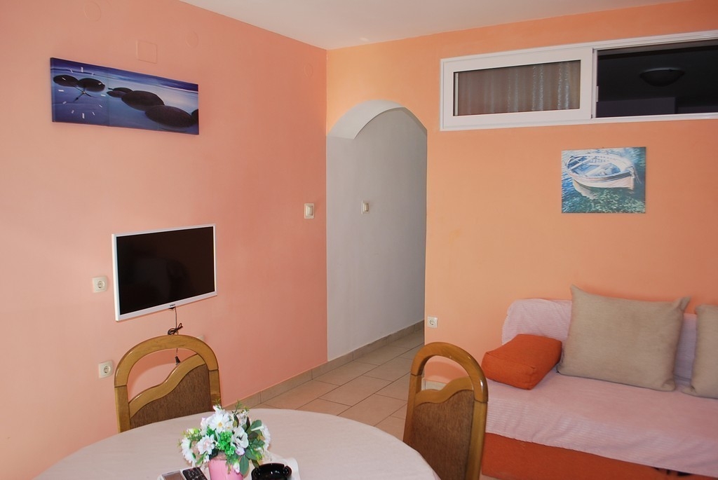 One bedroom apartment with balcony and sea view Senj (A-25225-c)