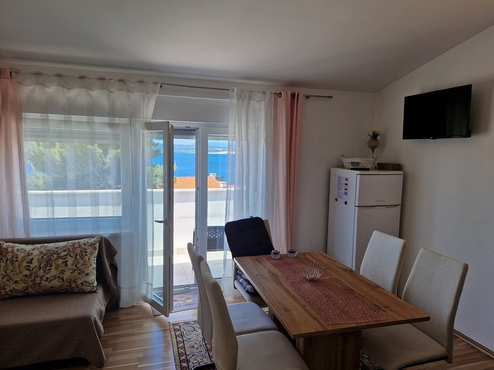 Two bedroom apartment with balcony and sea view Dramalj, Crikvenica (A-25226-a) Two bedroom apartment with balcony and sea view Dramalj, Crikvenica (A-25226-a)