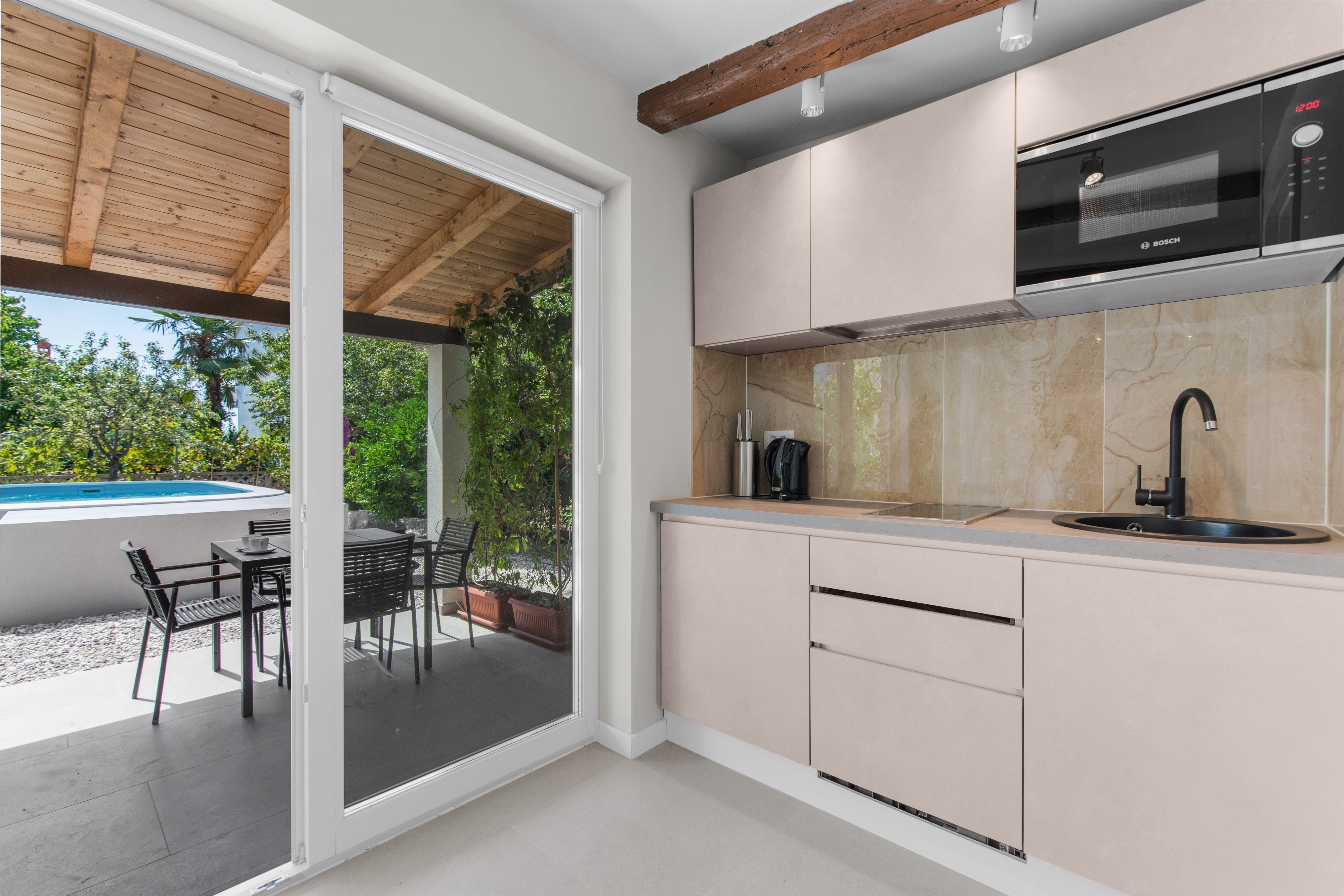 Studio flat with terrace Novigrad (AS-25236-a) Studio flat with terrace Novigrad (AS-25236-a)