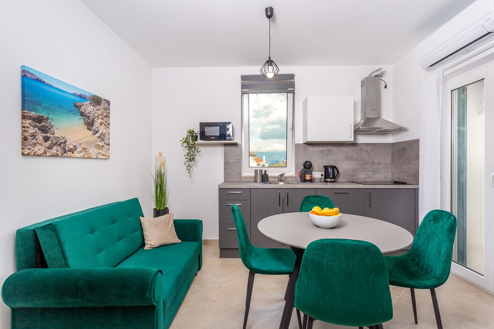 Two bedroom apartment with balcony Baška (Krk) (A-25249-h)