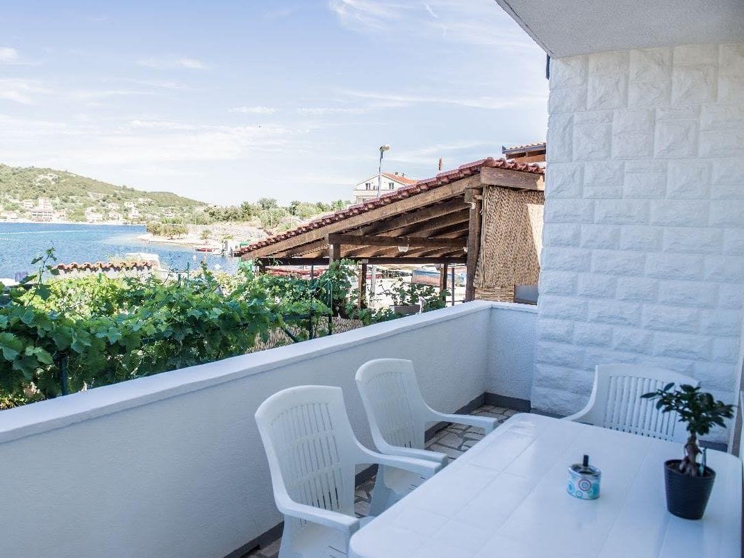 Top Trogir Vinišće Top Trogir Vinišće