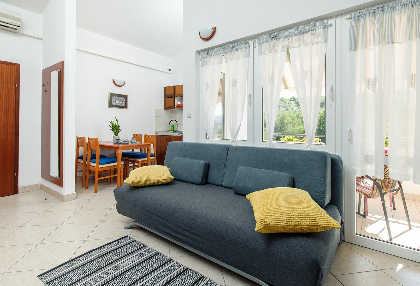 Top Makarska Igrane Top Makarska Igrane