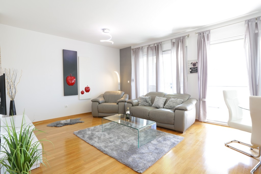 Two bedroom apartment with balcony Podstrana, Split (A-25292-a)