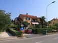 Property Umag, Umag, Property 2530 - Rooms with sandy beach.
