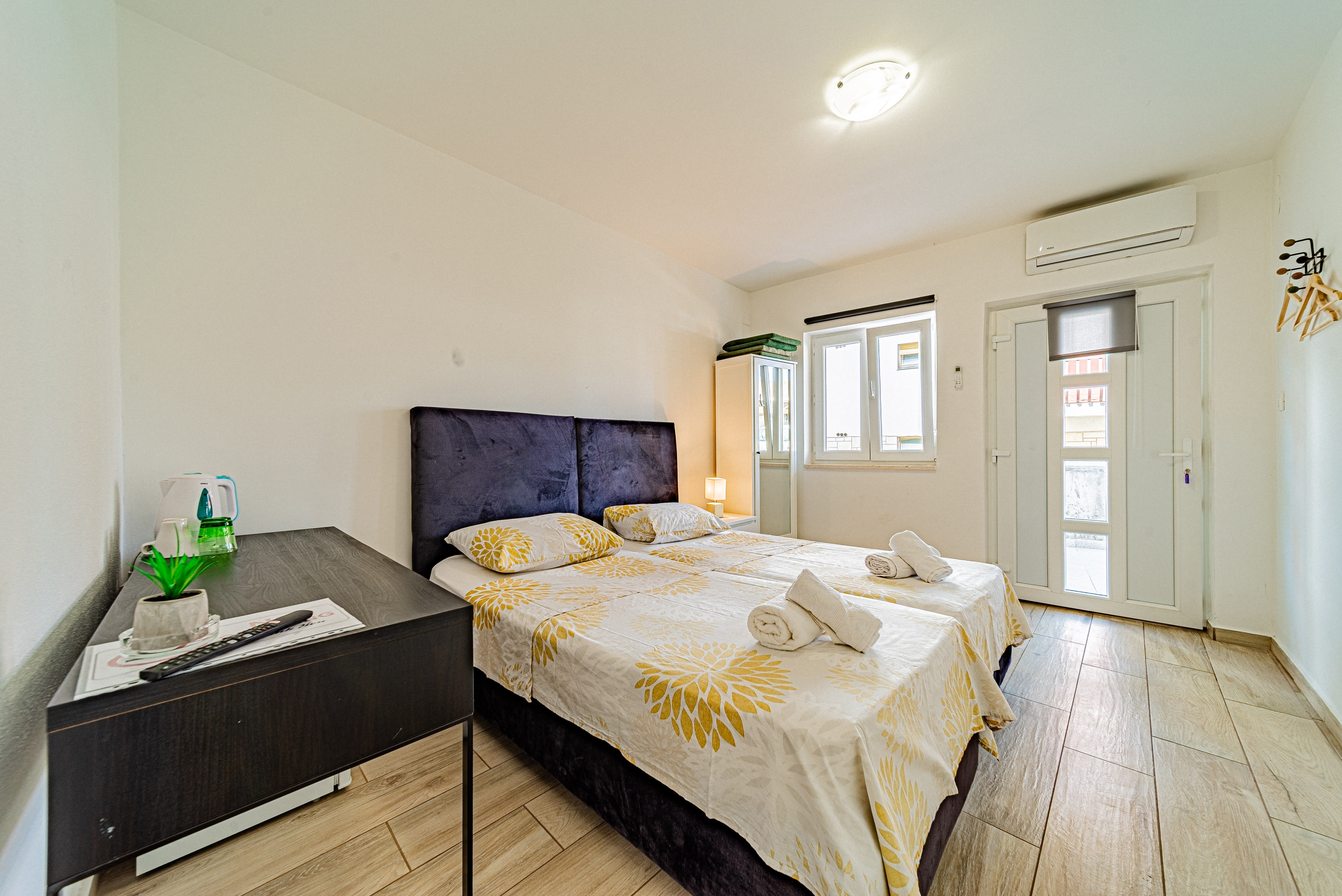 Room with terrace Vela Luka, Korčula (S-25304-b)