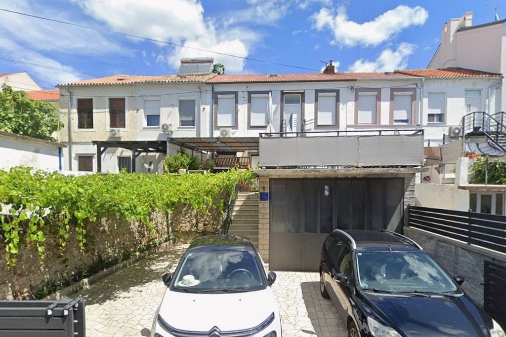 Two bedroom apartment with air-conditioning Crikvenica (A-25306-a) Two bedroom apartment with air-conditioning Crikvenica (A-25306-a)